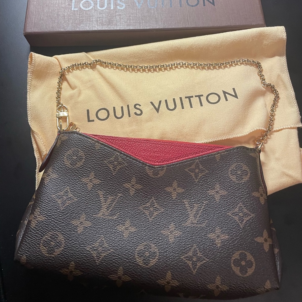 Authentic Louis Vuitton Monogram Pallas